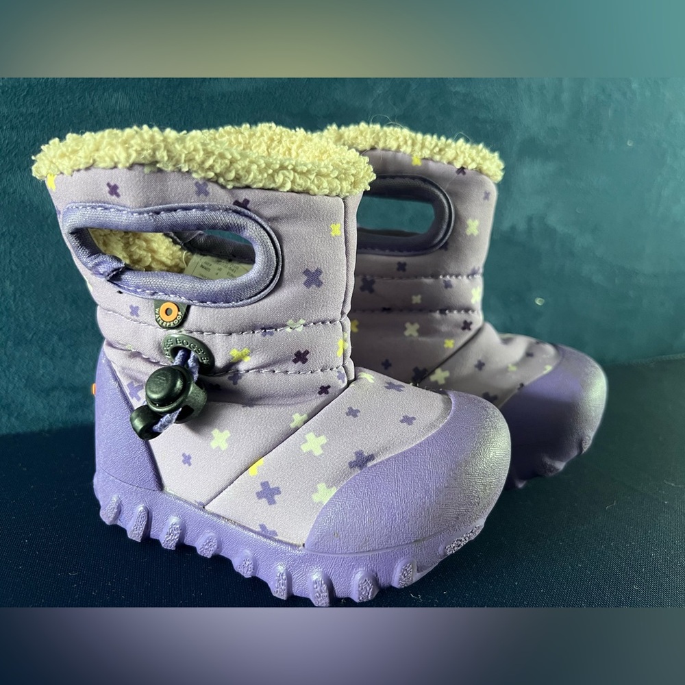 BOGS B-Moc toddler snow boots size 4